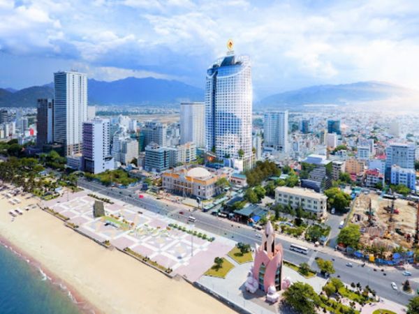 Eastin Grand Nha Trang Hotel