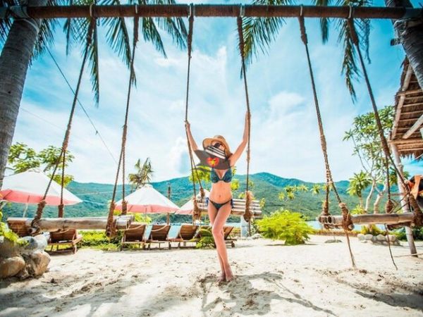 Vietnam Reopens For International Tourism