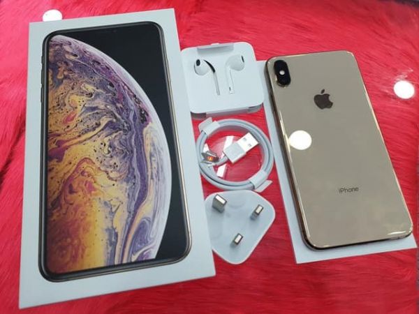 iPhone Stores In Nha Trang