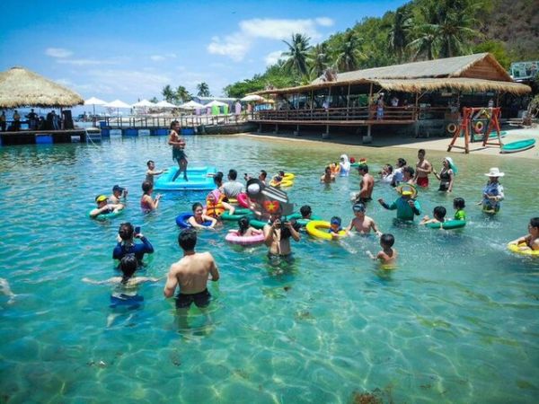 Robinson Beach Nha Trang