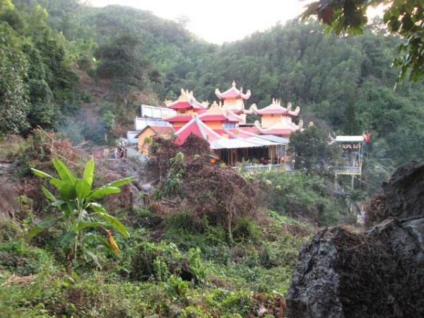 Suoi Do Pagoda Nha Trang