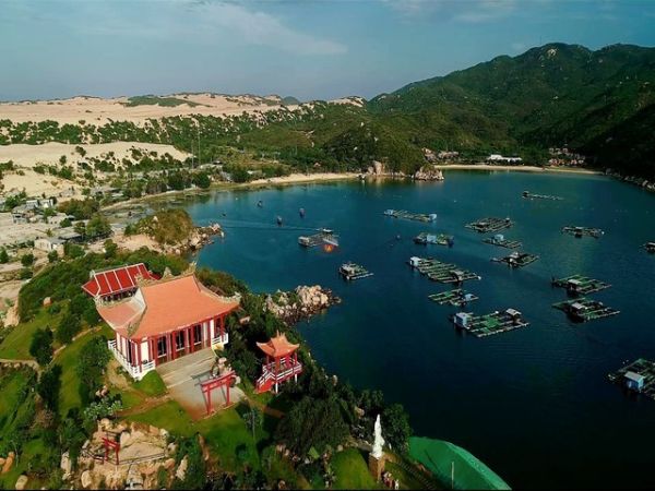 Van Phong Bay Nha Trang