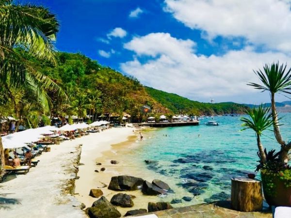 Nha Trang Emperor Cruise Day Tour